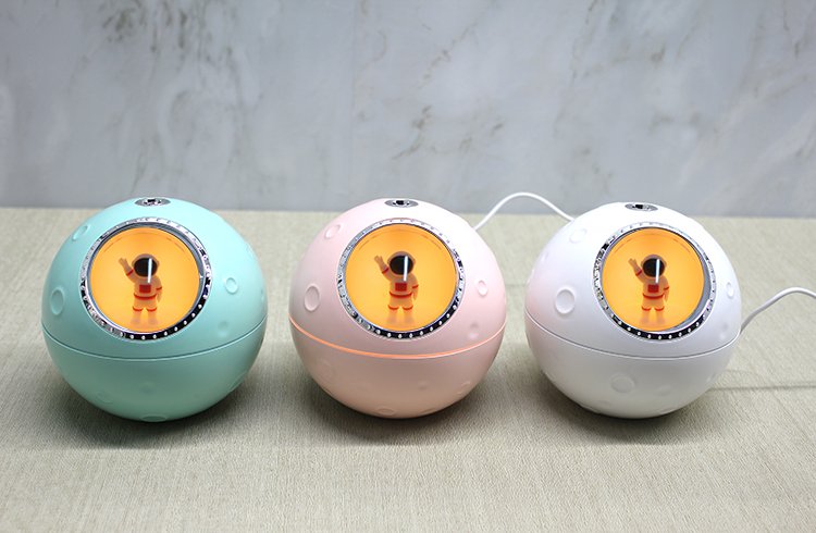 Astronot Ledli Hava Nemlendirici