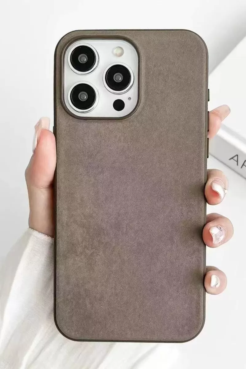 Newface Apple iPhone 15 Pro Max Kılıf Karen Magsafe Kapak - Kahverengi