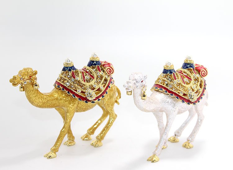 Swarovski Taşlı Tekli Deve Figürü Model 8