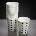 Siyah Yıldız Desenli Karton Bardak - 7 Oz - 50'li Paket
