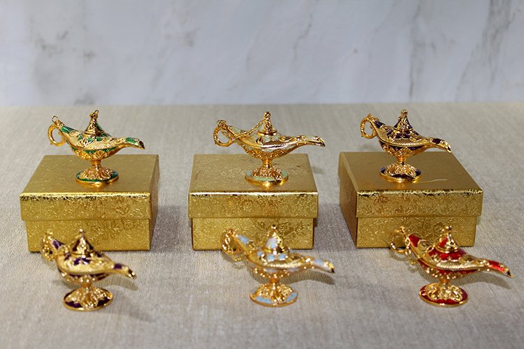 Mineli Metal Alaaddin Lambası Model 2