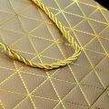 Gold Geometrik Desenli Orta Boy Karton Hediye Çantası