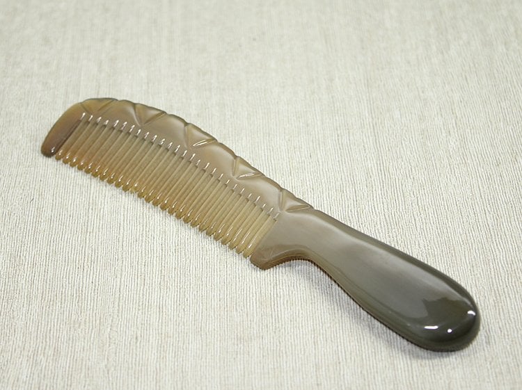 Tutmalı Kemik Tarak Model 3